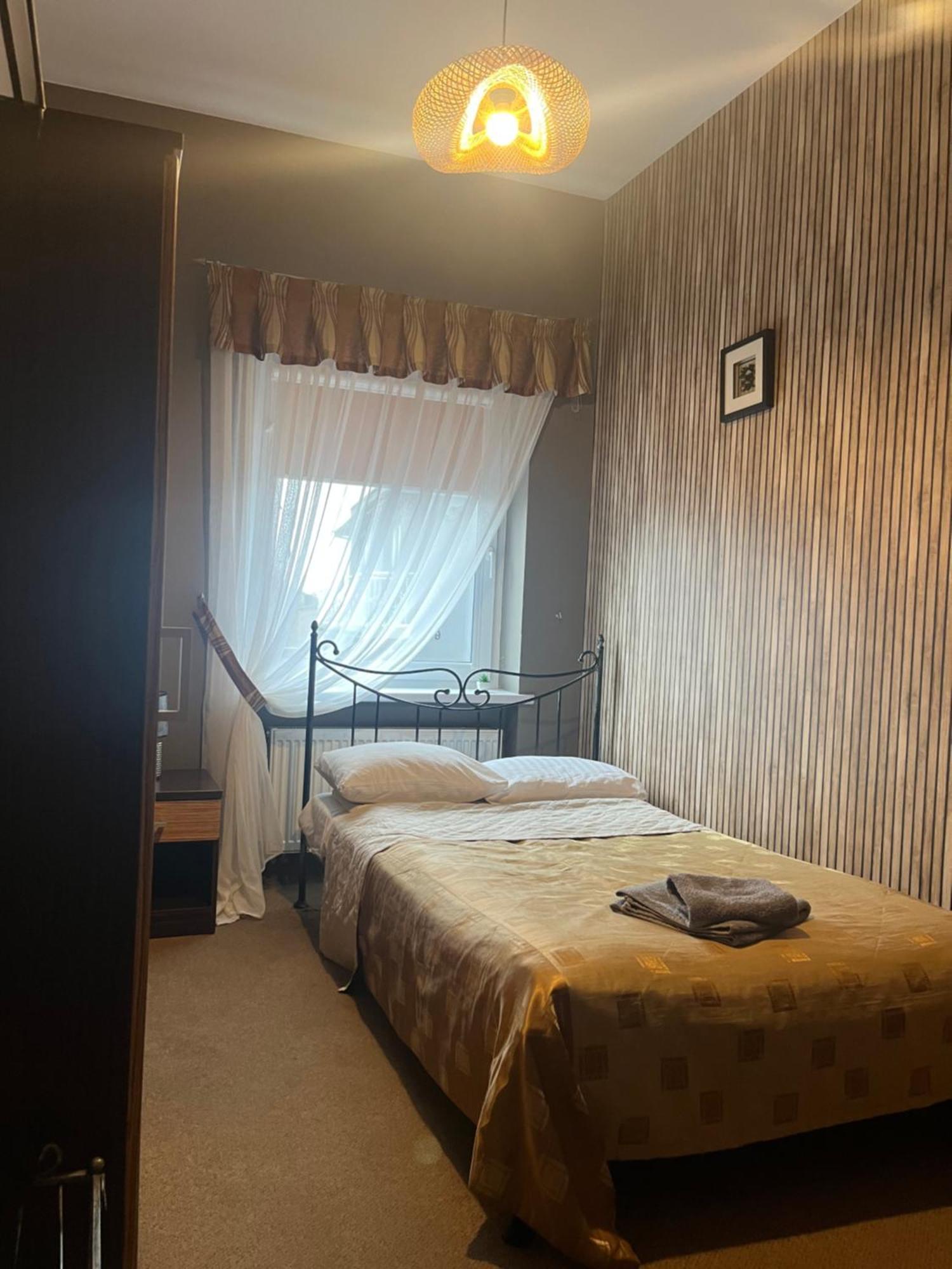 Hotel Chrobry Ленчиця Екстер'єр фото